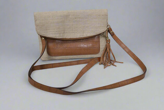 Banana Fiber ladies purse, Handmade Natural Fiber and Leather Bag, Shoulder Bag, Original crossbody handmade handbag